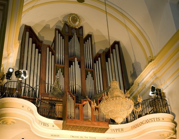 The Church of the Incarnation hosts this Thursday “Saeteando lo Clásico, organ music and cante de saeta”