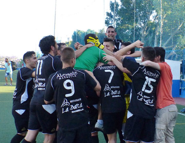 El Atletico Marbella Vence A Los Compadres Y Logra Una Plaza En Primera Andaluza Marbella Directo