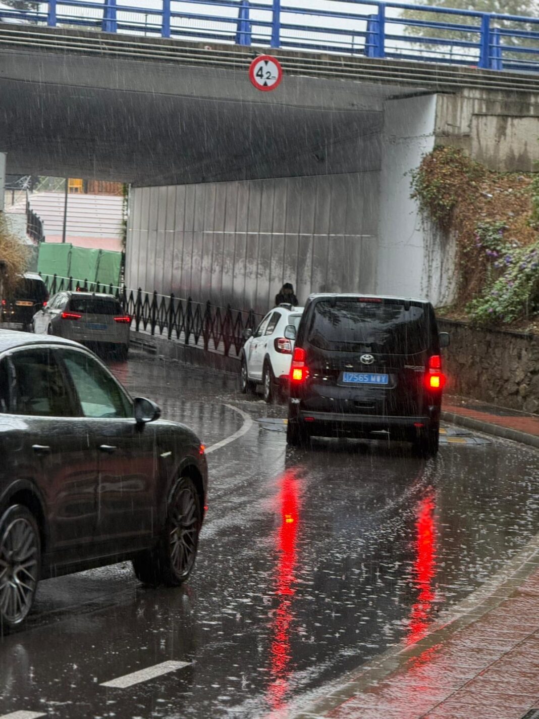 8433e9cc-fd02-415f-86f4-92841fec0c35